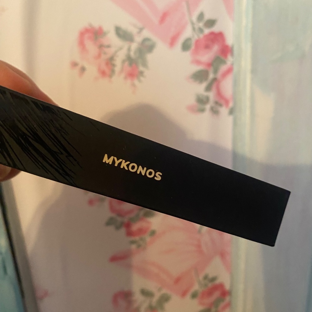 Lillylashes Mykonos - Picture 2 of 2